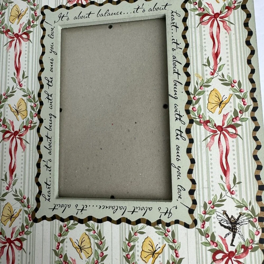 Annie Danielson Designs  Creative Picture Frame